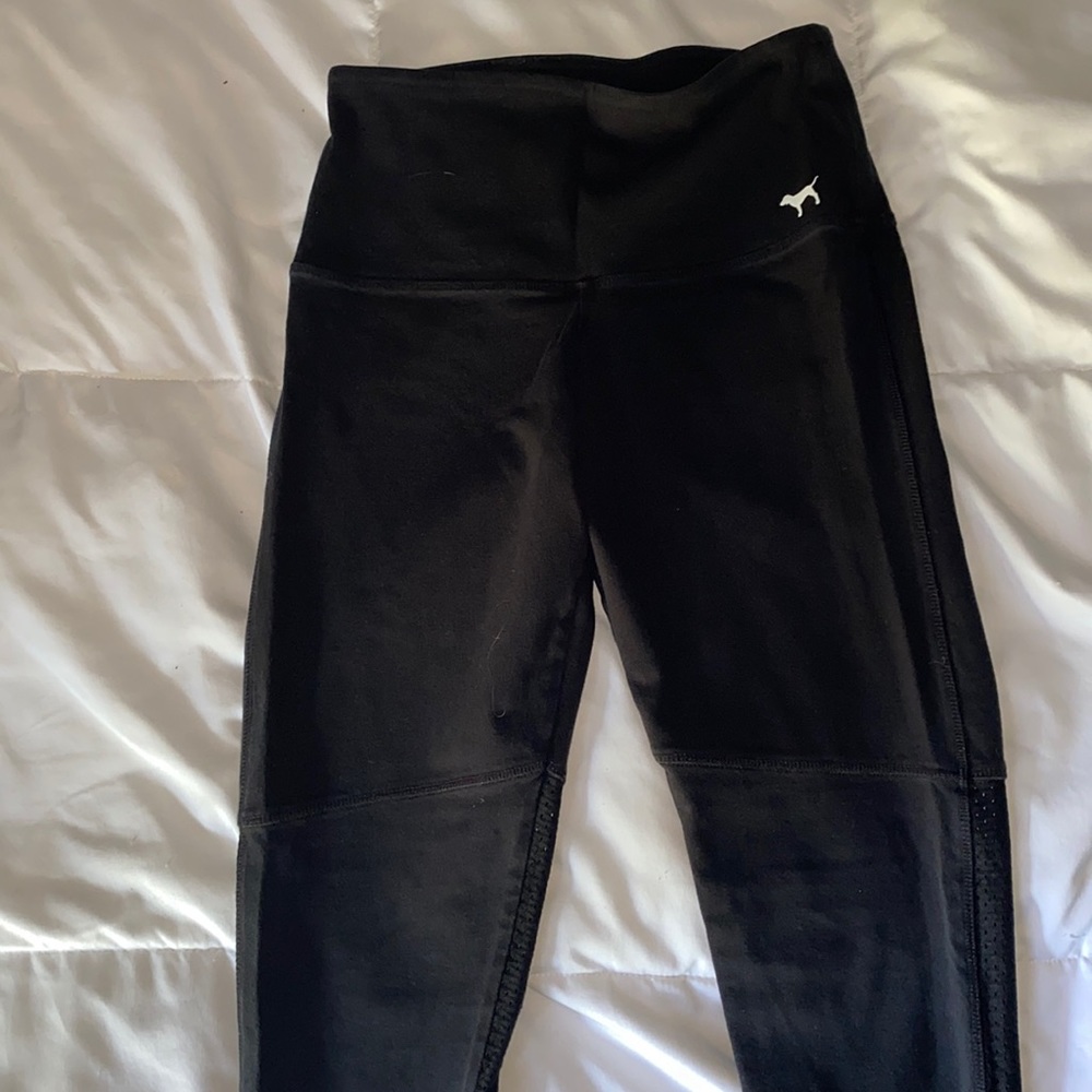 VS Pink leggings